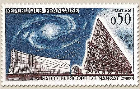 Télécommunications spatiales. Radiotélescope de Nançay. 50c. Bleu et brun-violet Y1362