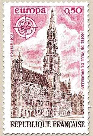 Europa. Grand place de Bruxelles : l'Hôtel de Ville. 50c. Lilas-rose et brun-violet Y1752