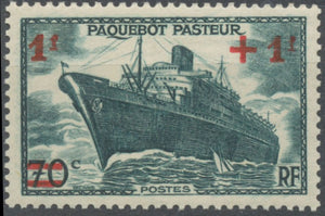 Au profit des oeuvres de mer. Lancement du paquebot "Pasteur".  1f.+1f. Sur 70c. Vert foncé ( R) Neuf luxe ** Y502