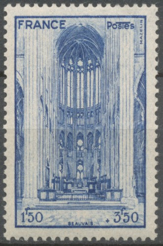 Cathédrales. Au profit de l'Entraide française. Beauvais. 1f.50+3f.50 bleu Neuf luxe ** Y666